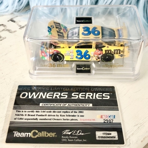 Nascar, M&Ms, Vintage, 2002, Limited Edition, Pontiac, 1:64 Scale, Die-Cast, Car - Picture 8 of 16